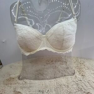 Gap Body Balconnet Bra 36D Cream Floral Lace Underwire Adjustable Straps RN54023